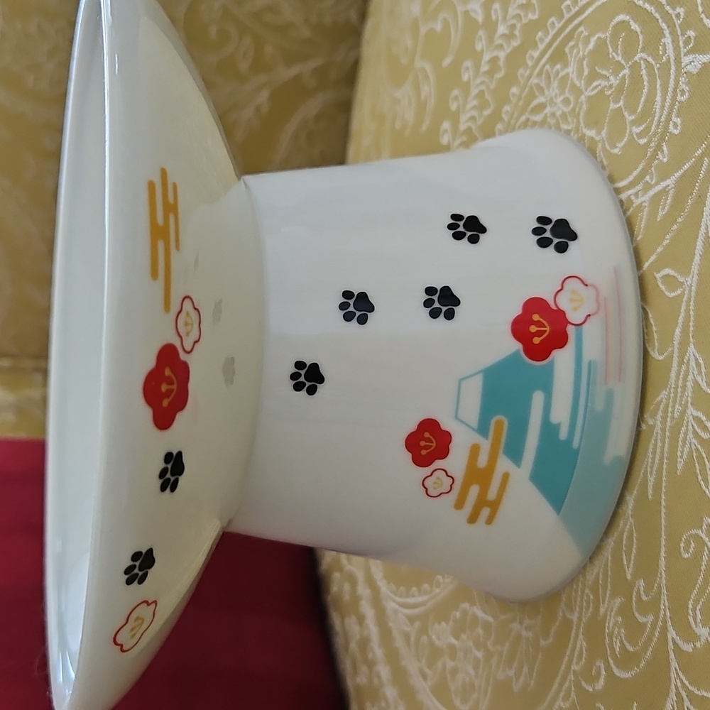 Porcelain Cat Bowl with Floral and Fuji Print Design